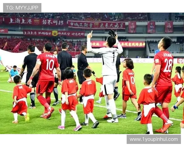 上海申花主场鏖战劲敌巅峰对决再燃申城绿茵激情